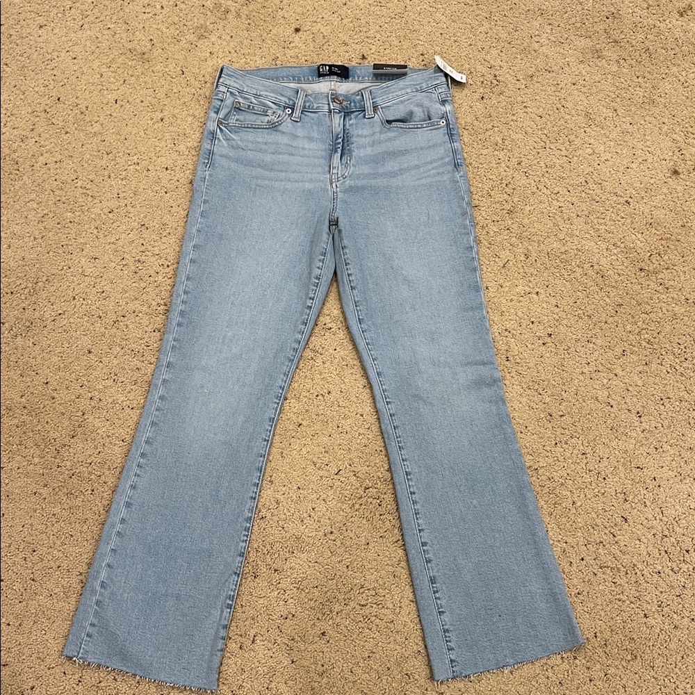 GAP Denim Kick Fit Jeans in Light Blue 10Long. Midrise, flare, ankle length